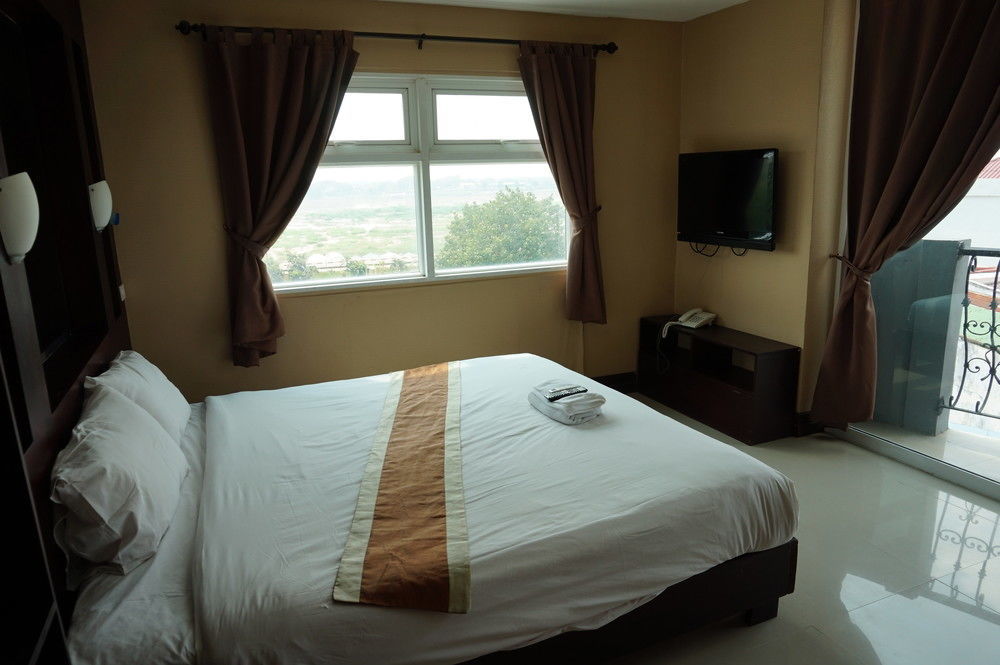 V Hotel Vientiane Exterior foto